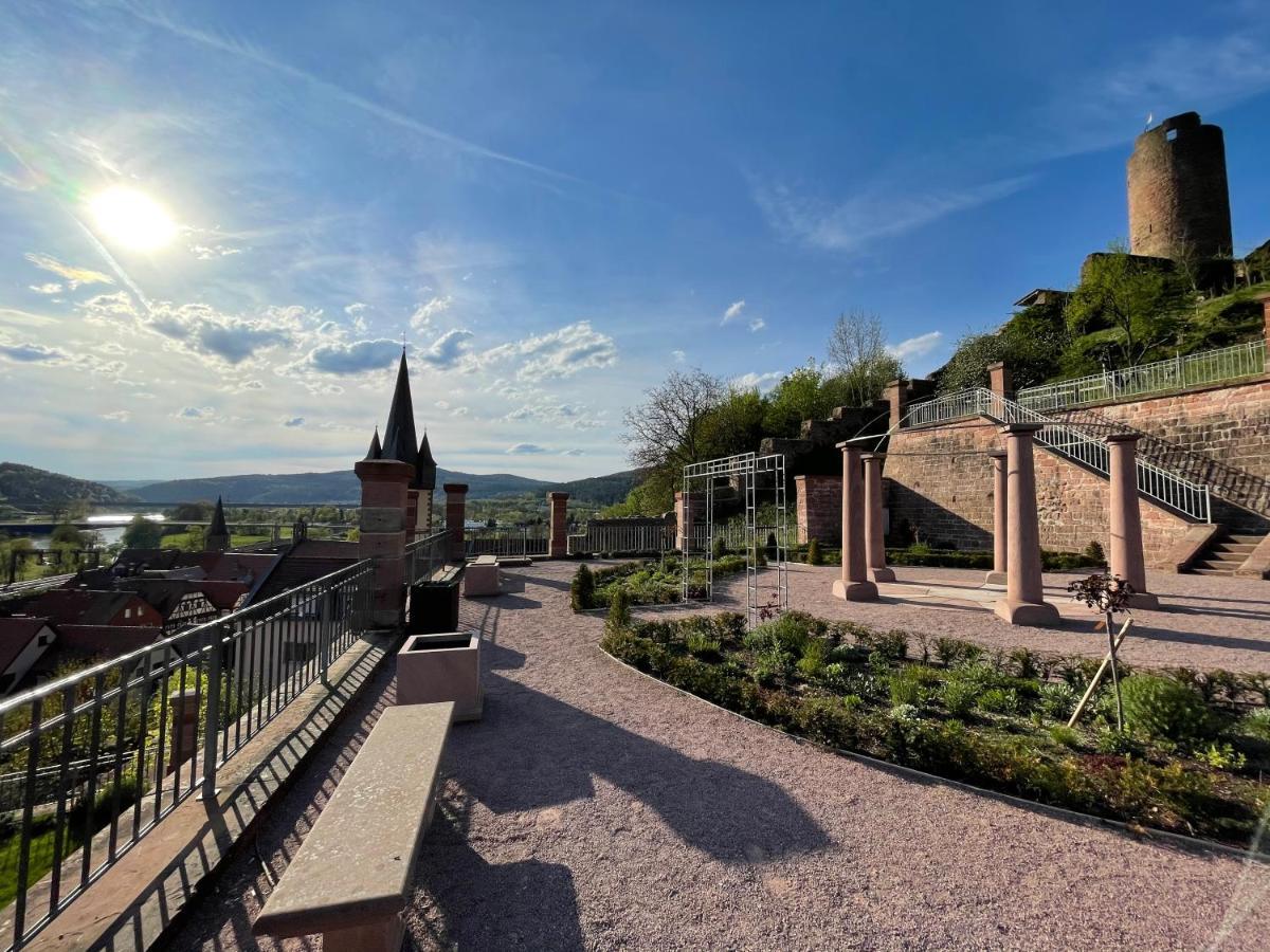 Fraenkischer Gasthof-Hotel Zum Koppen Gemunden am Main Bagian luar foto